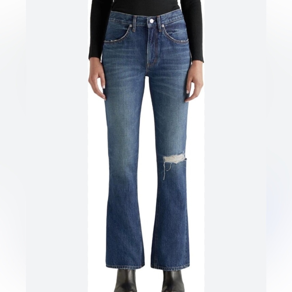 Edwin Averi Flared Jean distressed